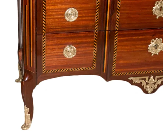 Commode En Marqueterie époque Transition