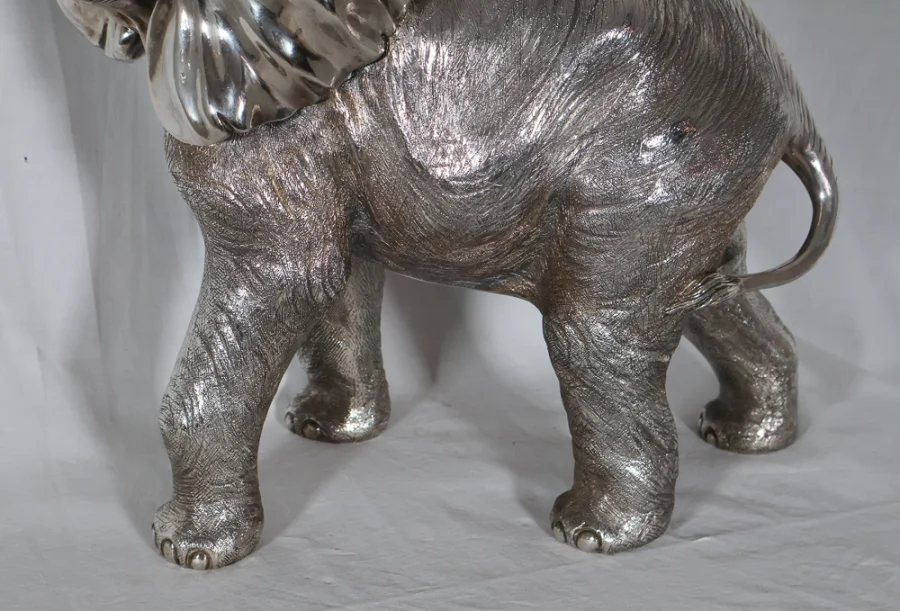 Grand Éléphant en argent Alessandro Magrino Italie circa 1980