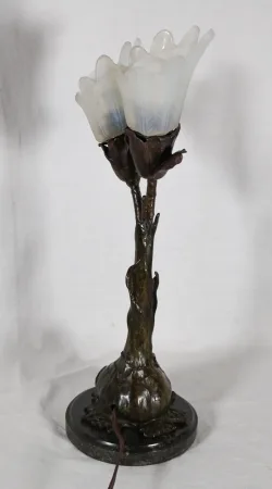 LAMPE IM JUGENDSTIL