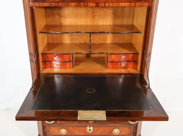 Secrétaire Chiffonnier en marqueterie  époque Louis XVI