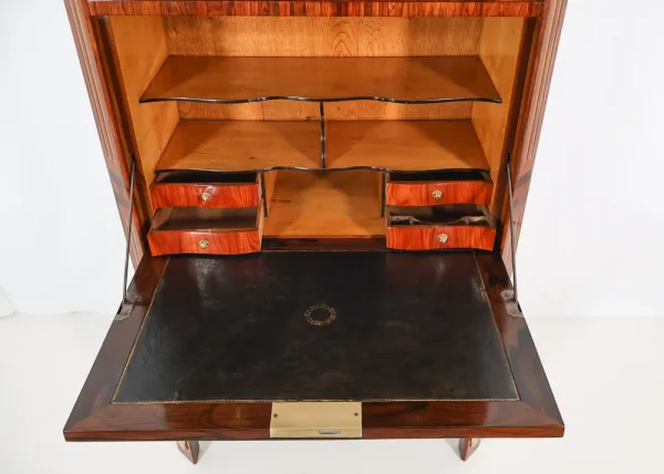 Secrétaire Chiffonnier en marqueterie  époque Louis XVI