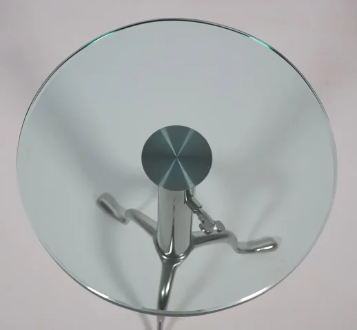 CHROME TABLE