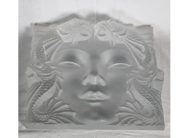 Lalique France Motif décoratif "Fontaine Poissons" ou "Masque femme"