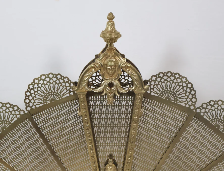 Pare-feu éventail en bronze doré et laiton époque Napoléon III