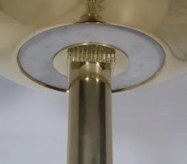 LÁMPARA ESTÁNDAR DEL PERIODO ART DECO