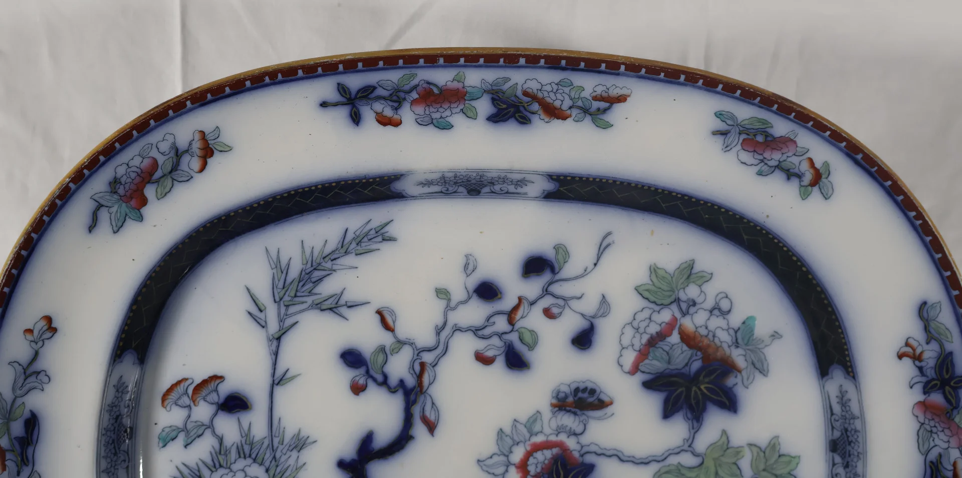Grand plat en porcelaine Copeland 1860-1880