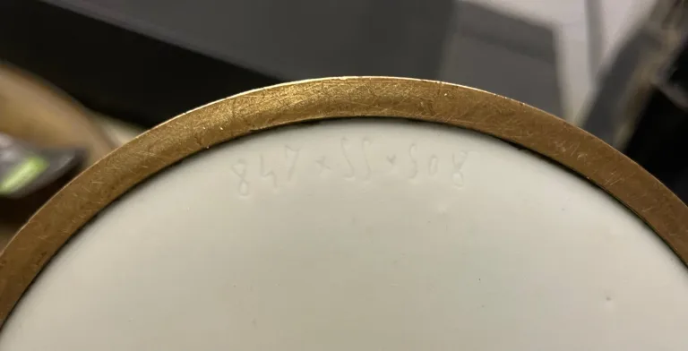 SCHMUCKKASTEN AUS PORZELLAN