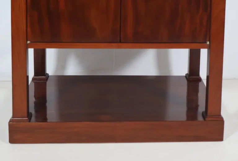 FRANZÖSISCHER SCHRANK AUS DER EDMPIRE-ZEIT