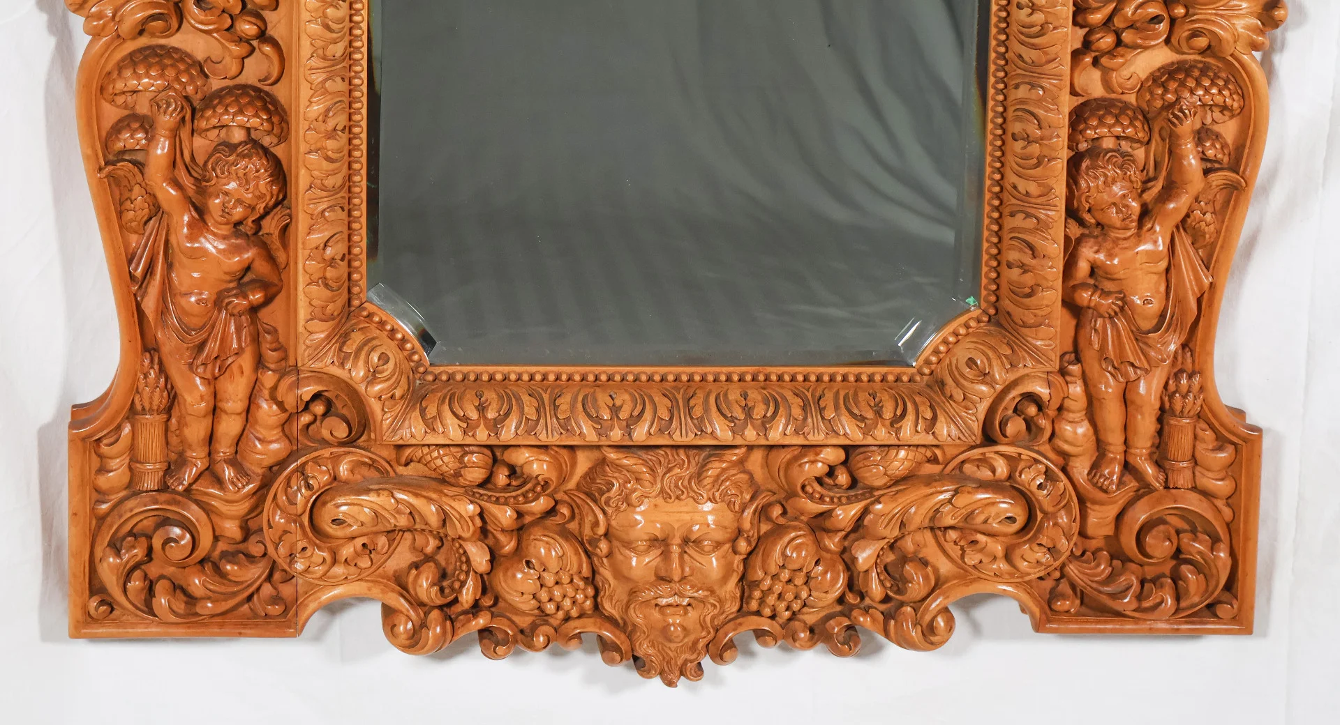 Miroir sculpté style régence milieu XXe