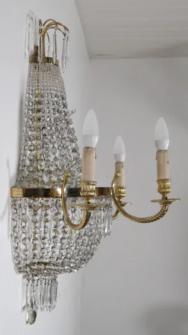 LOUIS XVI STYLE WALL LIGHT