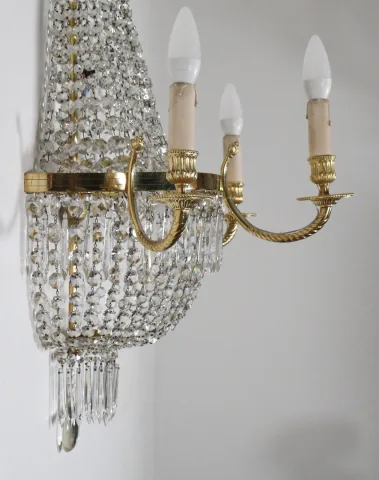 LOUIS XVI STYLE WALL LIGHT
