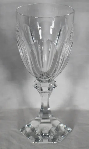 Série De 12 Verres à vin rouge  Saint Louis Modèle Chambord