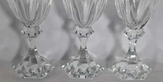 Série De 12 Verres à vin rouge  Saint Louis Modèle Chambord