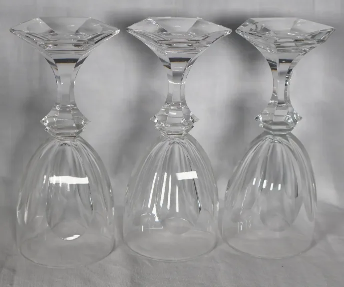 Série De 13 Verres à vin blanc Saint Louis Modèle Chambord