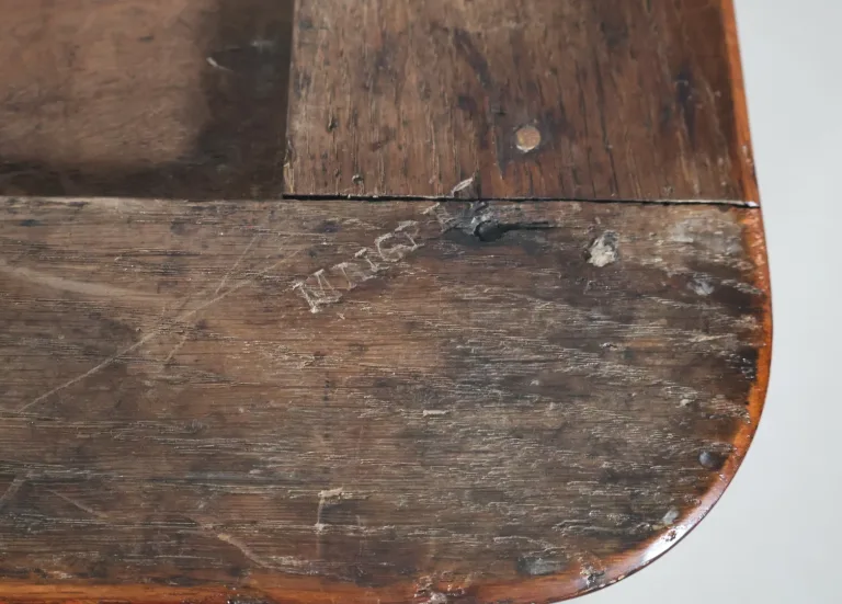 Commode en acajou époque restauration Alexandre Maigret