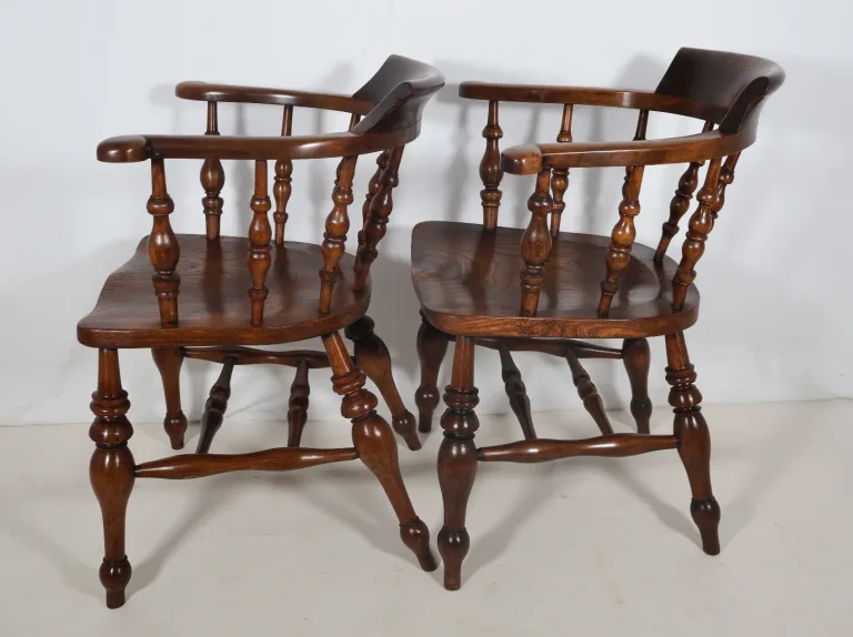 Paire de fauteuils anglais style Windsor époque Victorienne