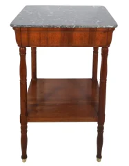 Meuble d’appoint noyer époque restauration