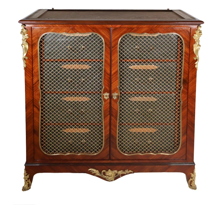 КАРТОНЬЕ В СТИЛЕ ЛЮДОВИКА XV