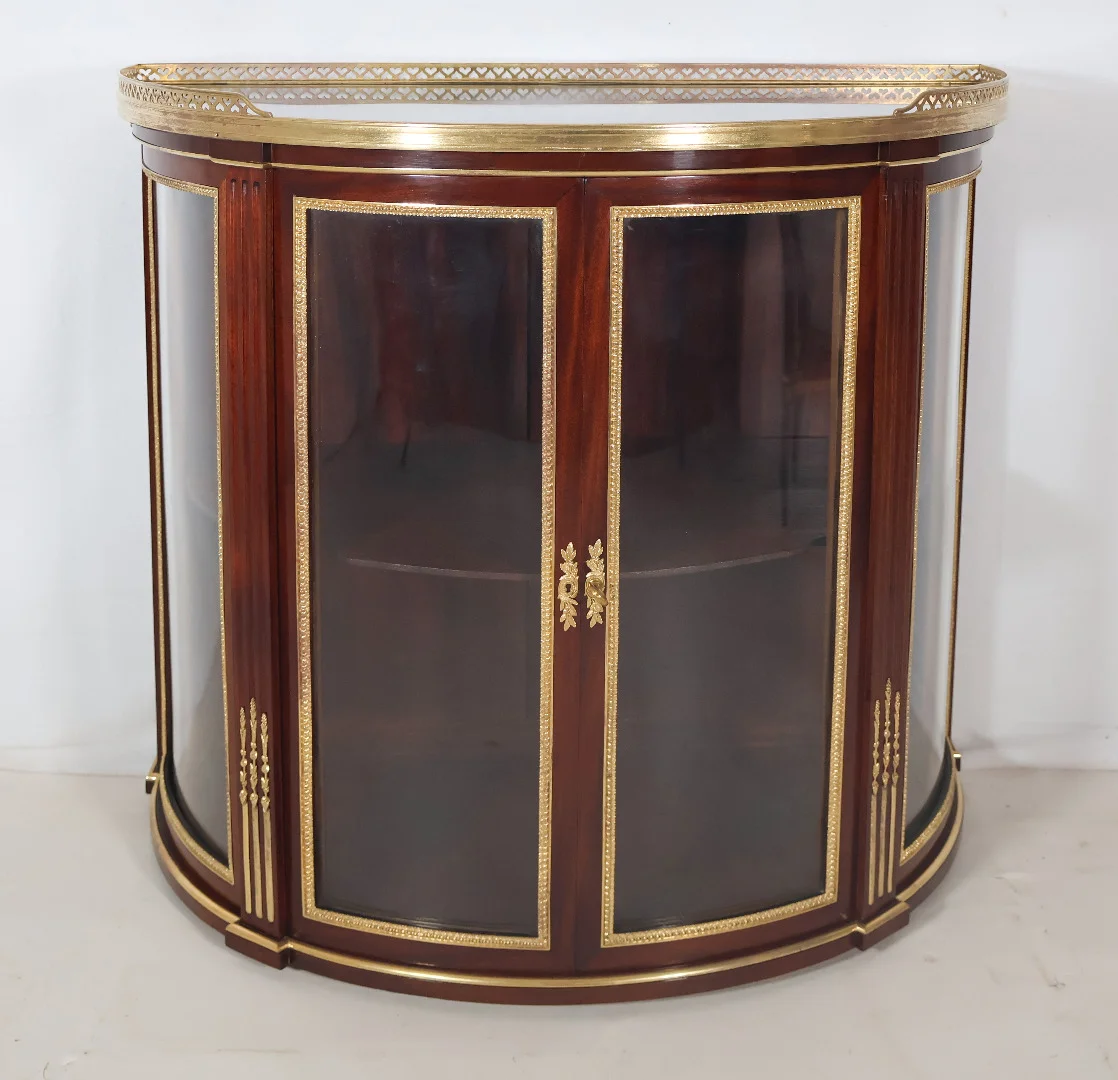 Vitrine, Paul Sormani zugeschrieben
