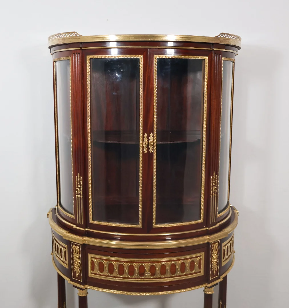 Vitrine, Paul Sormani zugeschrieben