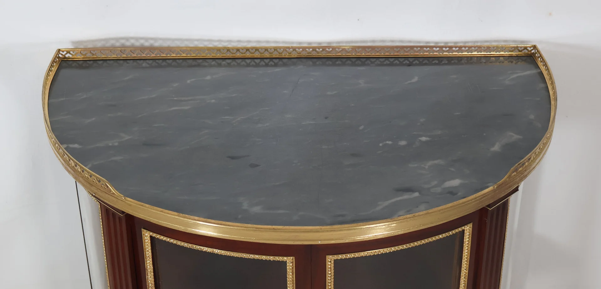 Vitrine, Paul Sormani zugeschrieben