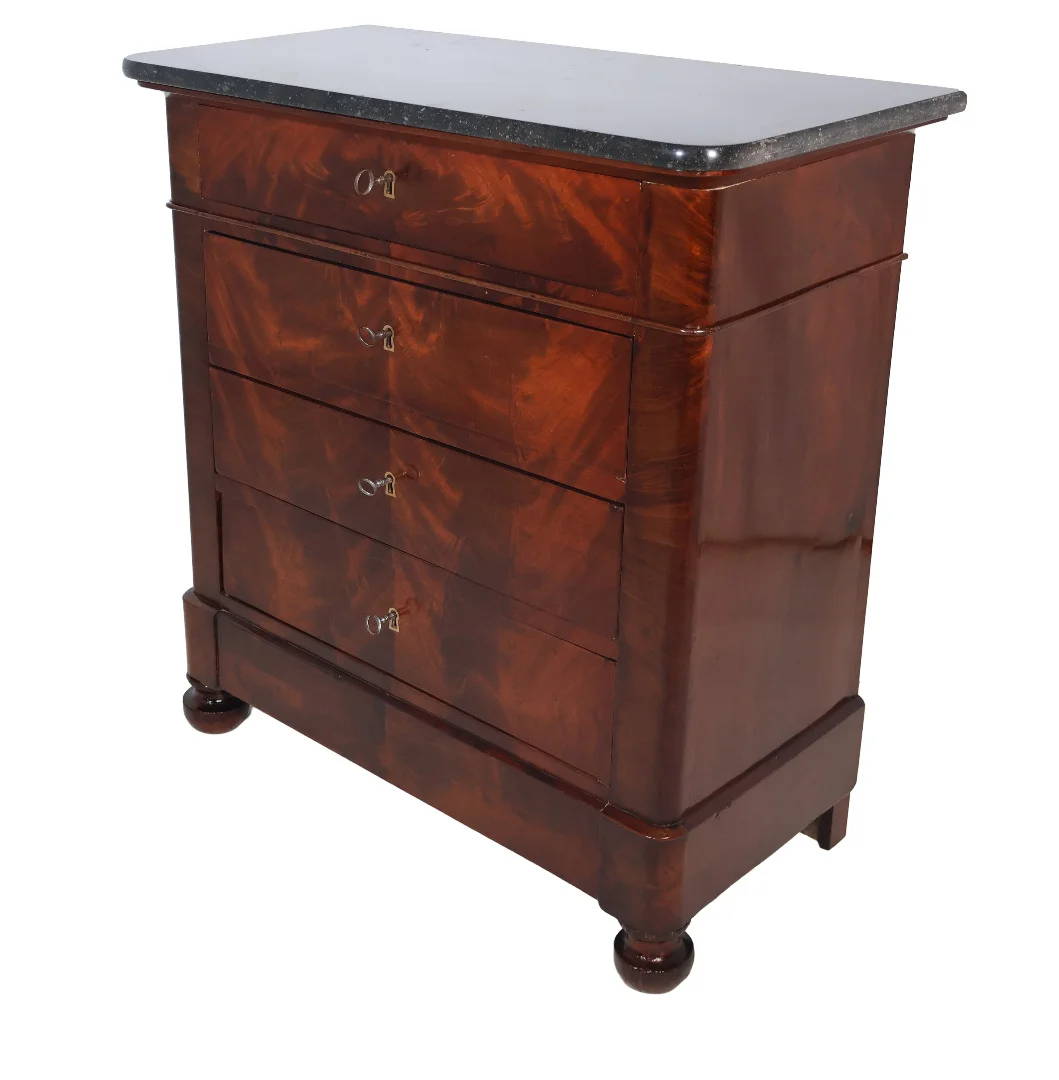 FRENCH RESTAURATION PERIOD  CHEST OF DRAWERS