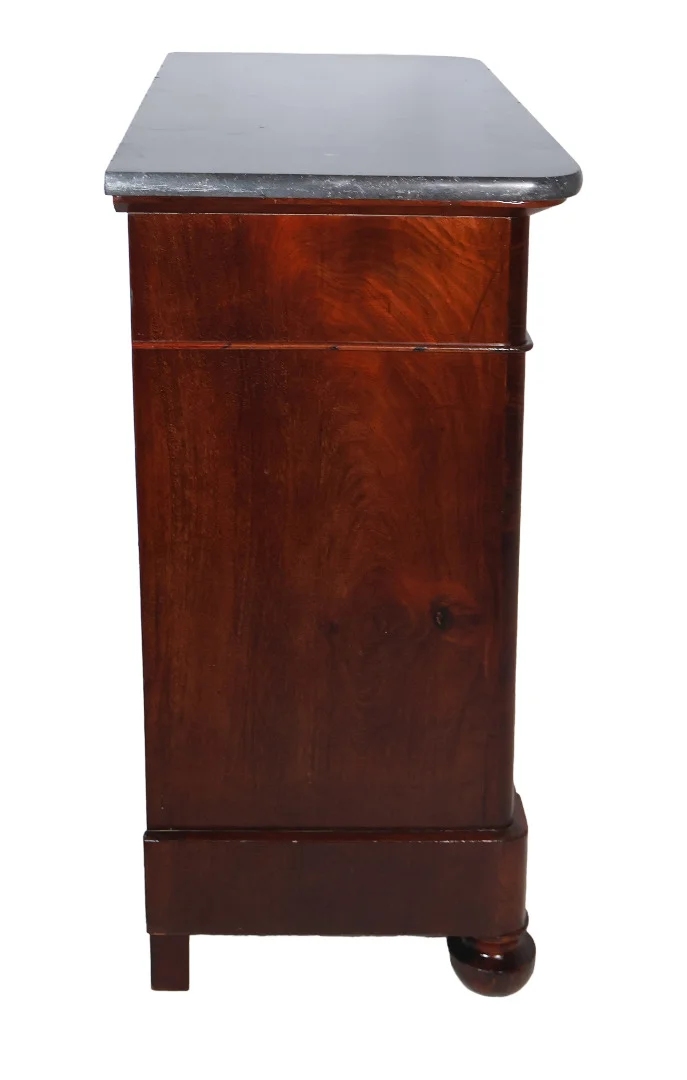 FRENCH RESTAURATION PERIOD  CHEST OF DRAWERS