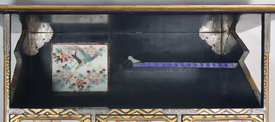 JAPANISCHER SHODANA-SCHRANK