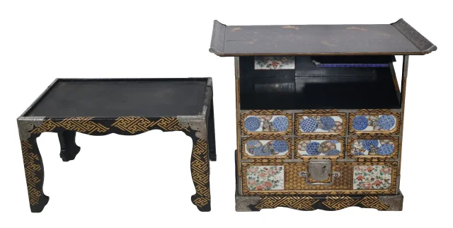 Cabinet dit Shodana japonais époque Meiji 1868-1912