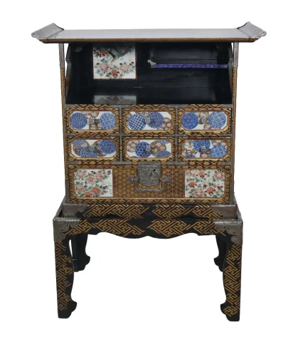 Cabinet dit Shodana japonais époque Meiji 1868-1912