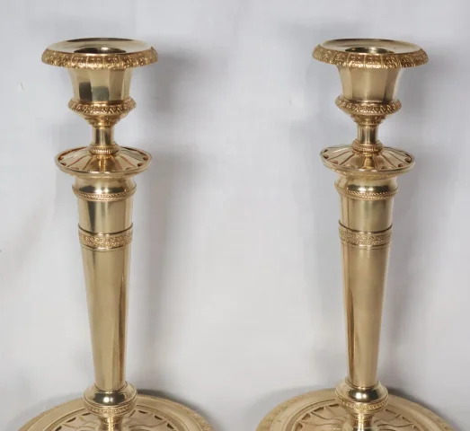 PAIR OF CANDLESTICKS