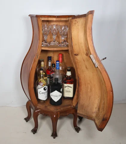 EIGHTEENTH CENTURY ITALIAN WINE COOLER