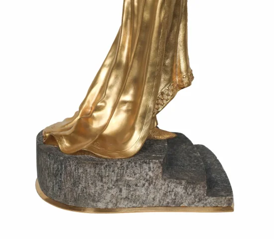 ART DECO PERIOD STATUETTE