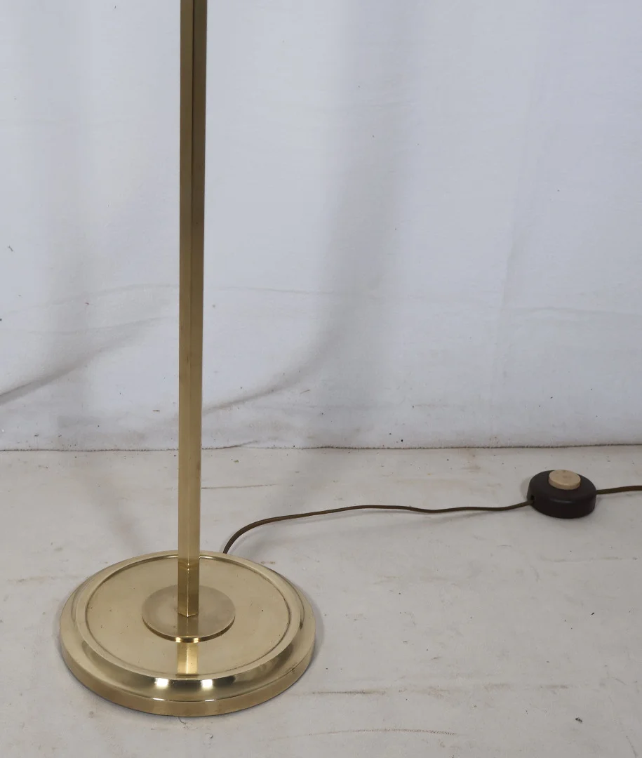 Lampadaire liseuse en bronze doré Maison Baguès, années 1970