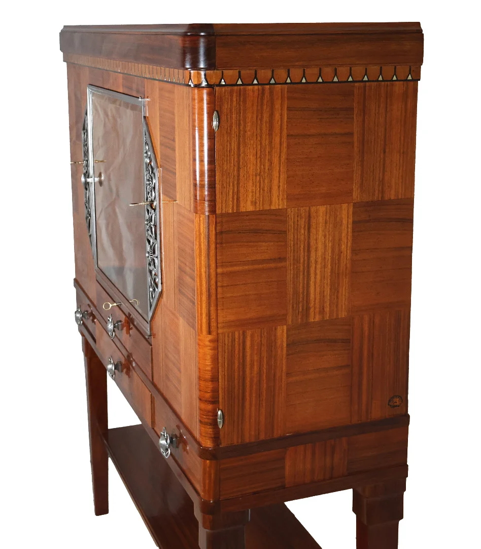 ART DECO PERIOD SIDEBOARD
