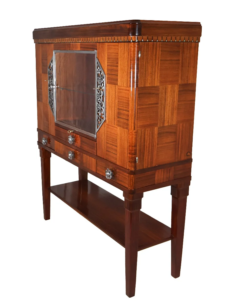 Sideboard im Art-Deco-Stil