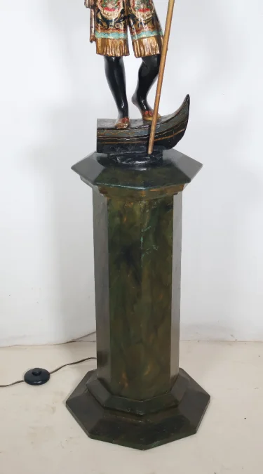 НУБИЙСКИЙ ДЕРЖАТЕЛЬ ДЛЯ ФАКЕЛЕЙ