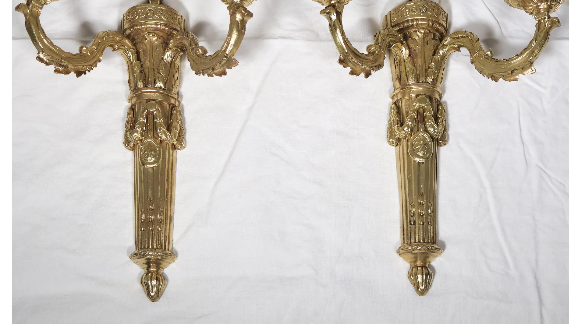 PAIR OF LOUIS XVI PERIOD WALL LIGHTS