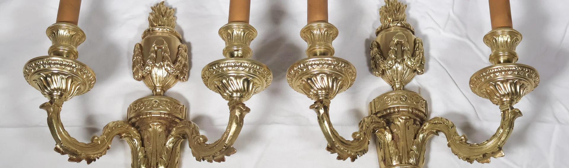 PAIR OF LOUIS XVI PERIOD WALL LIGHTS