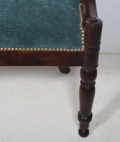 Fauteuil de bureau en acajou époque Restauration — Très bon état