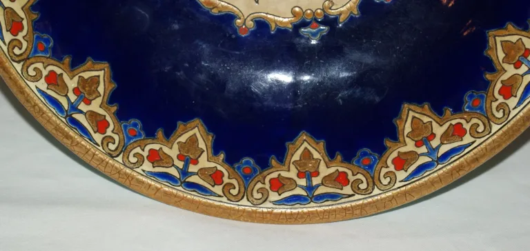 LONGWY EMAILLE DISH VON MP CHEVALIER 1951