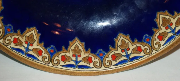 LONGWY EMAILLE DISH VON MP CHEVALIER 1951
