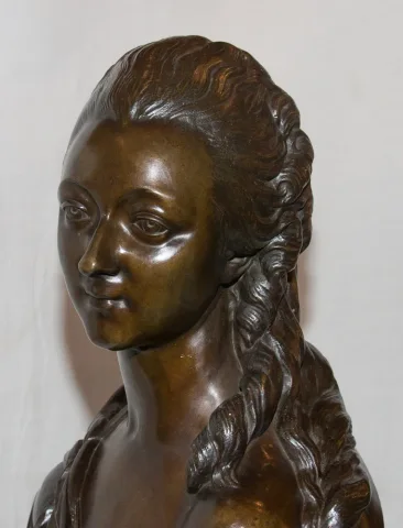 BRONZE BUST OF THE COUNTESS OF BARRY AFTER PAJOU