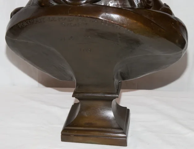 BRONZE BUST OF THE COUNTESS OF BARRY AFTER PAJOU