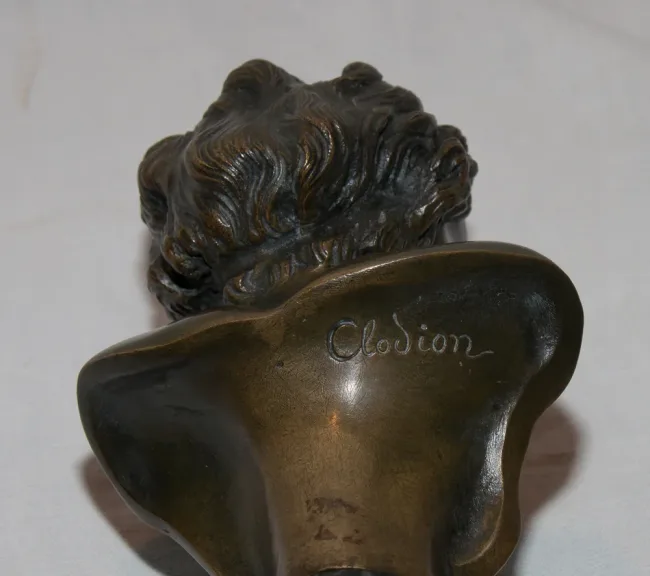 Buste d'enfant en bronze signé Clodion début 19ème siècle