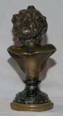 BUST SIGNED CLODION