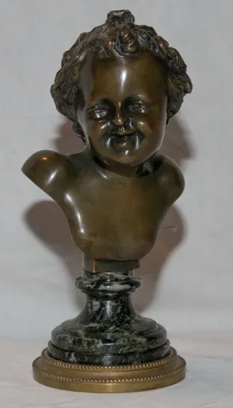 Buste d'enfant en bronze signé Clodion début 19ème siècle
