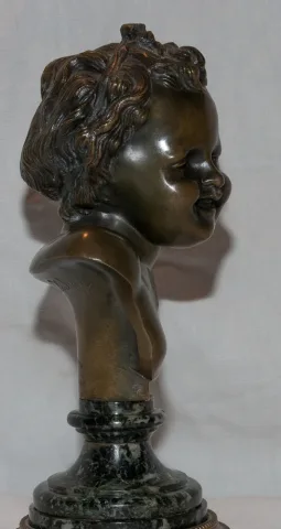 Buste d'enfant en bronze signé Clodion début 19ème siècle
