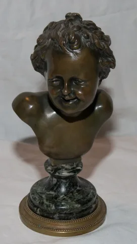 Buste d'enfant en bronze signé Clodion début 19ème siècle