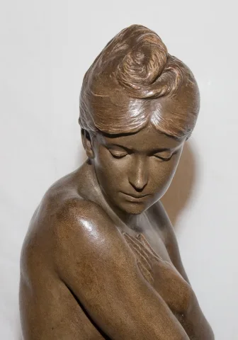 ESCULTURA EARTHENWARE FIRMADA POR PAUL DELAROCHE